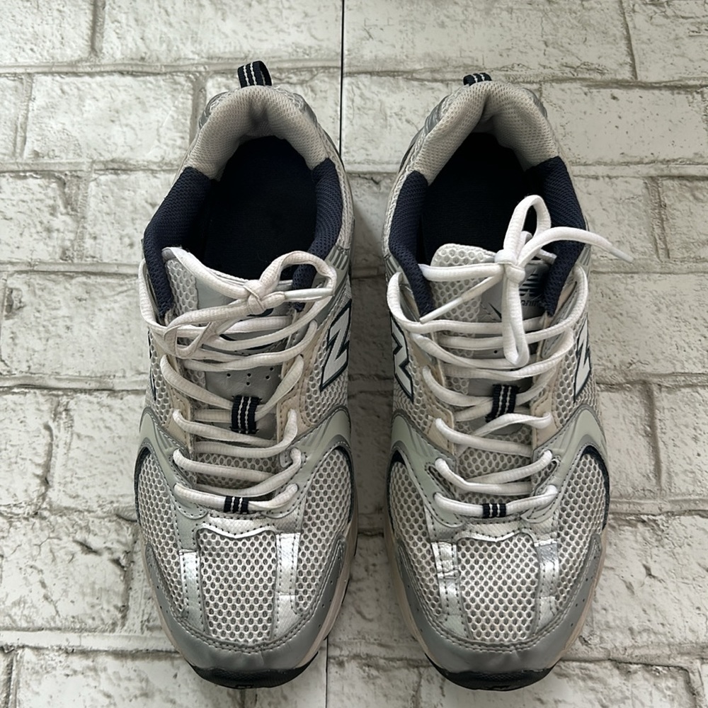 New Balance 530 Sneakers - Picture 5 of 9
